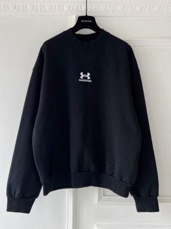 Black Sweatshirt