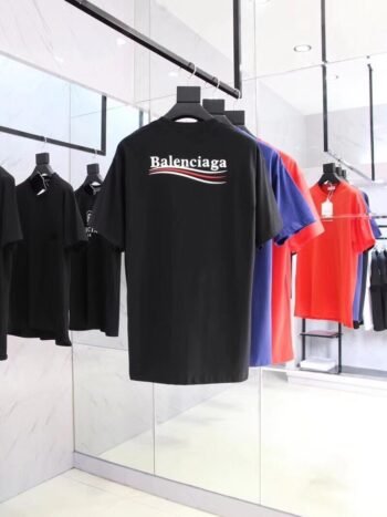 T-shirt - Size XS