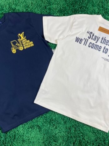 T-shirt - Size M - White